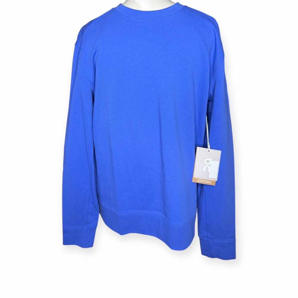NWT On Cloud Crew Neck Organic Cotton
Sweatshirt Men's Size Medium blue